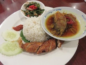 Little Penang Kafe: Mencicip Nasi Komplet dan Cendol Durian Khas Penang