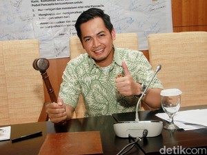 Akui Rumah Tangga Bermasalah, Akankah Tania Gugat Cerai Tommy Kurniawan?