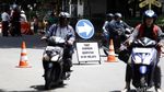 Perlintasan Kereta Api Tebet Ditutup