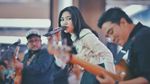 Isyana Sarasvati dari Panggung ke Panggung