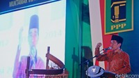 Presiden Jokowi memberikan sambutan.