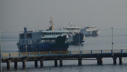 Kapal feri di penyeberangan Ketapang-Gilimanuk
