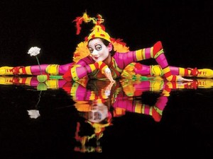 Cirque du Soleil Pentaskan Kolaborasi Akrobat dan Broadway