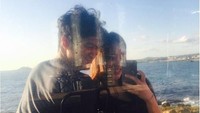 Foto-foto mesra Sulli dan Choiza ini tentu menggemparkan dunia per-KPop-an. Instagram/jin_ri_sul.