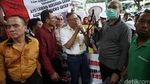 Puluhan Warga Rumah Susun Berdemo di KPK