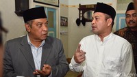 Turut hadir dalam acara tersebut Ketua Umum PBNU KH Said Aqil Siroj.