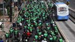 Ratusan Driver Go-Jek Konvoi
