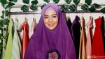 Manisnya Nuri Maulida Berhijab Syari Ungu