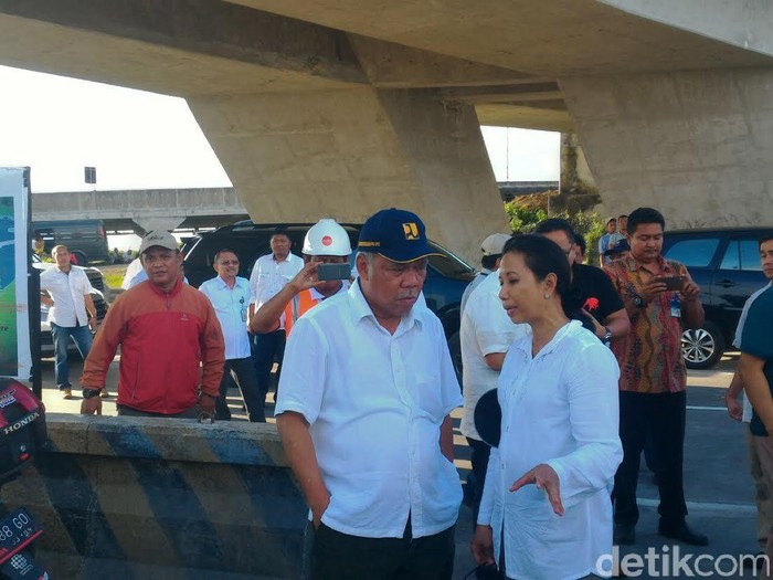 Bertemu di Tol, Basuki dan Rini Update Perkembangan Tol Pejagan-Pemalang