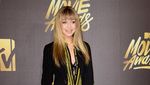 Gigi Hadid Tampil Berponi, Yay or Nay?