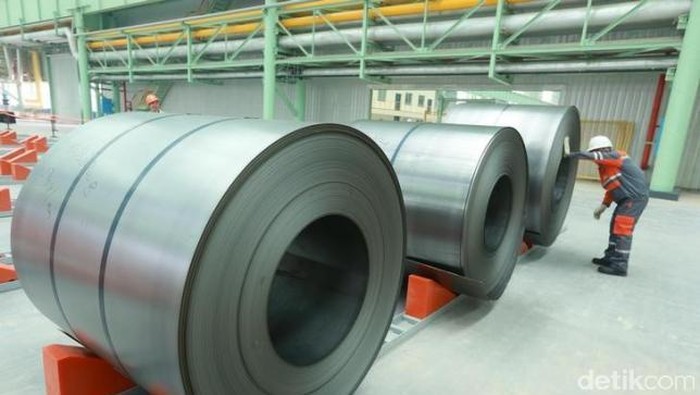 Perang Dagang, AS Naikkan Bea Masuk Baja Impor Asal China 5 Kali Lipat