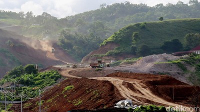 Geliat Pembangunan Tol Trans Sumatera
