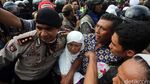 Warga Pasar Ikan Luar Batang Gelar Doa Bersama
