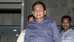 KPK Periksa M Taufik dan Ongen Sangaji