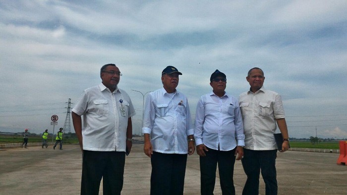 Senin Pagi, Menteri PUPR Tinjau Proyek Tol Brebes Timur
