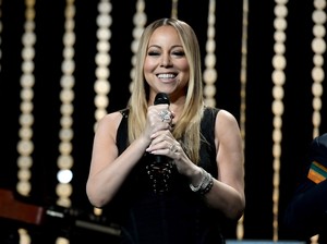 Agar Tetap Langsing, Mariah Carey Mengaku Hanya Makan 2 Jenis Makanan Ini