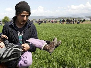 Yunani Kecam Tindakan Masedonia yang Bubarkan Migran