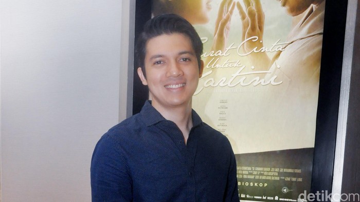 Irwansyah pemilik Jannah Corp, manajemen yang menaungi bisnis kue artis. Foto: Ismail/detikHOT Irwansyah pemilik Jannah Corp, manajemen yang menaungi bisnis kue artis. Foto: Ismail/detikHOT