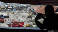 Pakar perkotaan dari Universitas Trisakti bergelar master Planologi dari ITB, Yayat Supriatna, mengungkap kawasan Kampung Akuarium sejatinya milik negara. Maka, lahan itu tidak boleh berpindah kepemilikan menjadi milik pribadi-pribadi. Grandyos Zafna/detikcom.