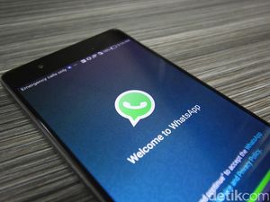 WhatsApp Ikutan Bikin Stiker