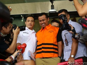 Bupati Ojang dan Jaksa Kejati Jabar Jalani Pemeriksaan Perdana