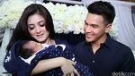 Kebahagiaan Jonathan Frizzy dan Istri Sambut Anak Ketiga