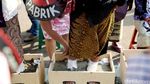 Aksi Membeton Kaki di Depan Istana