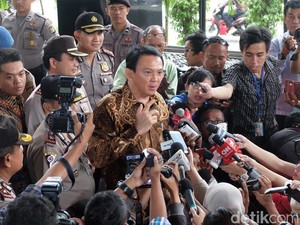 Ahok Tetap Meneruskan Pembangunan di Lahan RS Sumber Waras