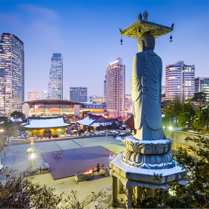 Serasa Bertualang Melintasi Waktu di Seoul