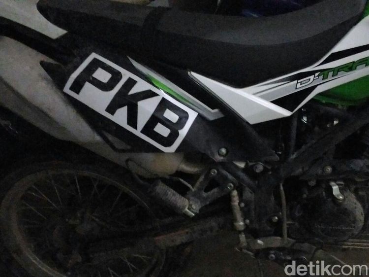 Motor Merek PKB