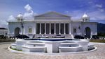 Megahnya Gedung Putih di Aceh