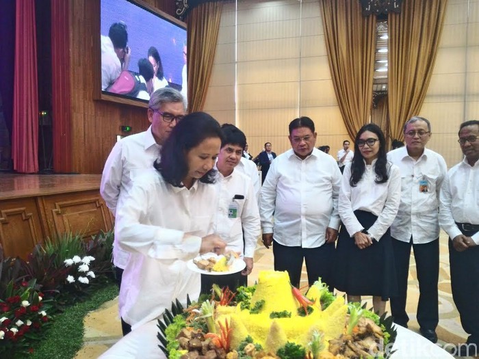 Rini: Holding BUMN Energi Jadi Sebelum Lebaran