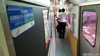 Ruangan bersalin dan menyusui juga disediakan di kereta Api (KA) Rail Clinic tersebut.