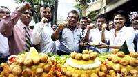 Syukuran berlabel acara peresmian Posko Advokat Cinta Tanah Air (ACTA) berlokasi di Jl Imam Bonjol No 44, Jakarta Pusat, Rabu (14/4/2016).