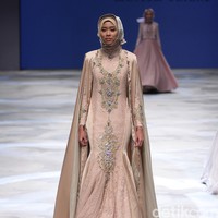 Kursien Karzai Moslem Bridal Indonesia Fashion Week 2016 at Jakarta Convention Center. Senayan. Jakarta. [Foto: Mohammad Abduh/Wolipop]