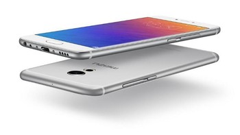 Baterainya berkapasitas 2.560 mAh. Meizu melengkapinya dengan fitur Quick Charger 3.0. Foto: Meizu