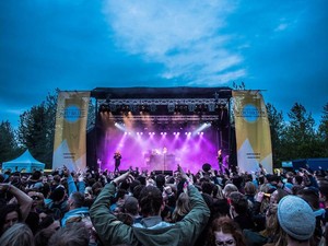 Festival Ini Tiketnya Rp 17 Miliar, Tapi Turis Mau Beli