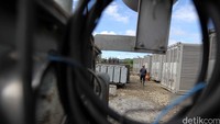 PLTD di Idanoi kembali beroperasi untuk memenuhi kebutuhan listrik di Pulau Nias. Agus Trimukti/Humas PLN.