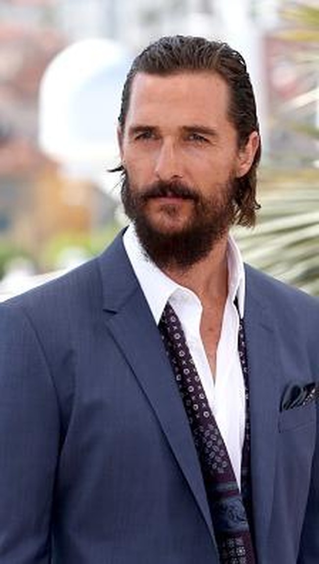 Matthew McConaughey telah dikaruniai tiga orang anak yakni Levi Alves McConaughey, Vida Alves McConaughey, dan Livingston Alves McConaughey. Foto: Ist.