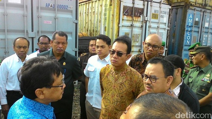 Menteri ESDM Minta PLN Evaluasi Semua Kontrak Sewa PLTD