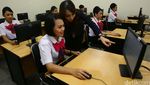 Melihat Pramugari Lion Air Mempersiapkan Diri