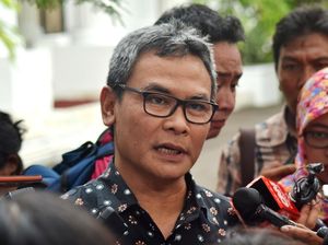 Johan Budi 2 Kali Ajukan Mundur dari Stafsus tapi Ditolak Jokowi