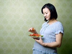 Mau Punya Anak Cerdas? Jangan Malas Makan Buah Saat Hamil Ya