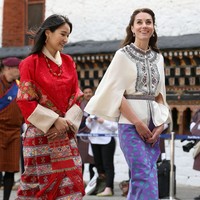 Sosok Jetsun Pema juga pernah menarik perhatian saat Pangeran William dan Kate Middleton mengunjungi Bhutan pada 2016. Jetsun ketika itu dijuluki sebagai Kate Middleton dari Himalaya.’ Foto: Chris Jackson/Getty Images