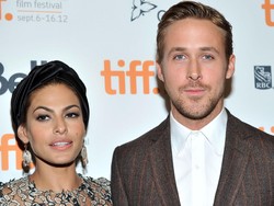 Jarang Tampil Mesra, Eva Mendes Akhirnya Unggah Bukti Cinta Pada Ryan Gosling