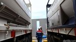 Pertamina Suplai LNG Dengan Truk