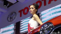 Esther, sudah menjadi Toyota Pretty selama 4 tahun. Foto: Dadan Kuswaraharja