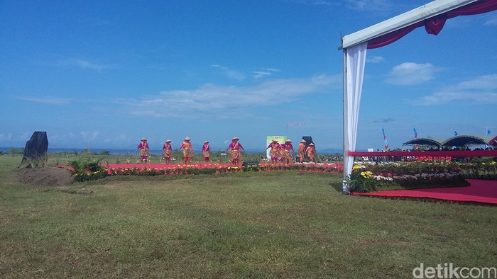 Bupati Dompu Tegaskan Tak Akan Ada Hotel di Padang Savana Doro Ncanga
