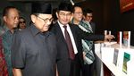 BJ Habibie Hadiri Peluncuran Buku Jimly Asshiddiqie