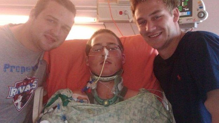 Berkat Implan di Otak, Pria Lumpuh Ini Bisa Bermain Gitar Kembali